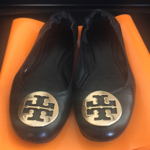 Tory Burch Reva Ballet Flats with Gold Logo - Picture 1 of 7